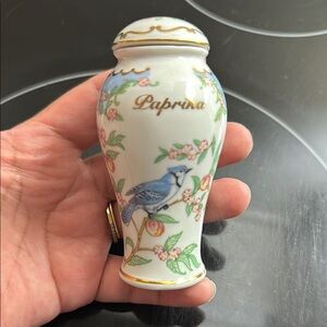 Lenox 1994 Birds and Blossom Series “Paprika” Spice Jar with Blue Jay Design